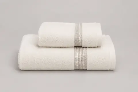 Bath + hand towels — Light